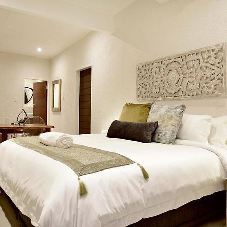 Five O'Clock Zen Boutique Guest House Центуріон Екстер'єр фото