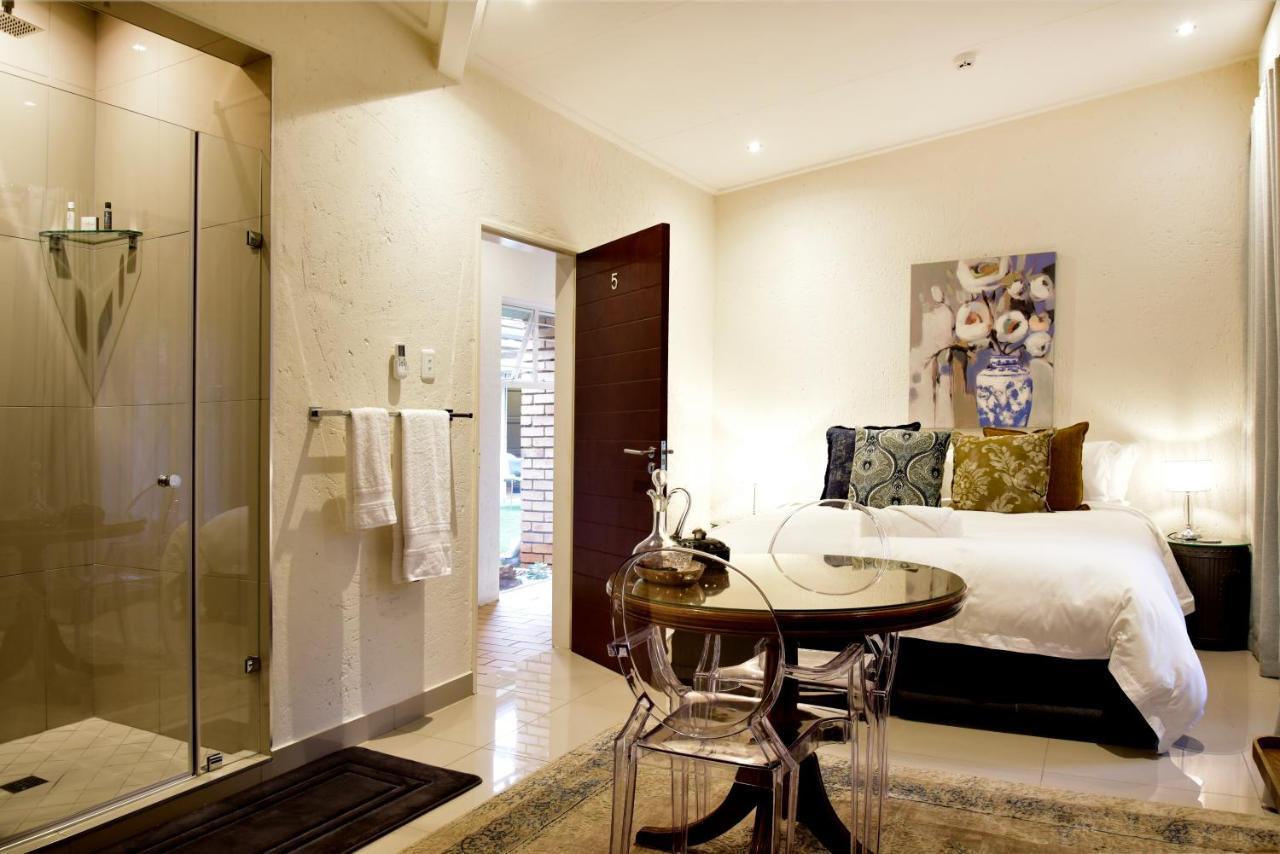 Five O'Clock Zen Boutique Guest House Центуріон Екстер'єр фото